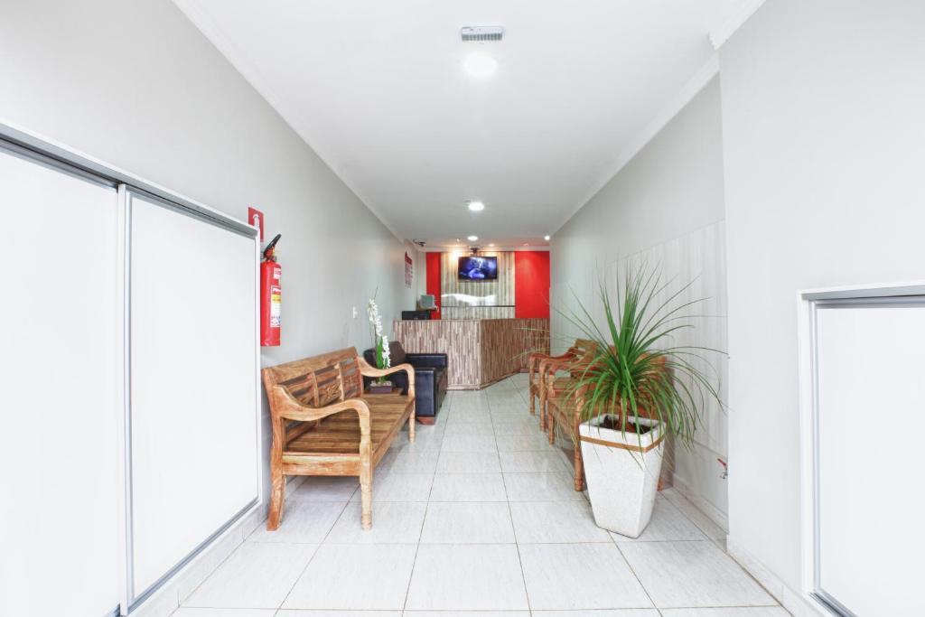 Hotel Cerrado Goiania Exterior photo